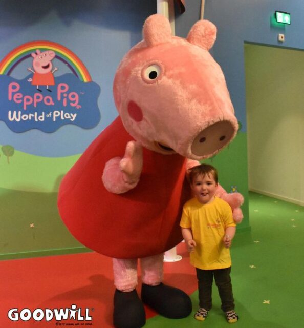 Kinderen van Kombino gaan een dagje uit naar de binnenspeeltuin_Goodwill.nl