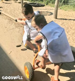 De nieuwe fiets van Goodwill voor Youké