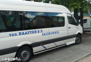 Foto van de taxibus van Vervoersbedrijf Van Haaften